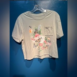 Zoe + Liv Green Floral Butterfly Graphic Tee